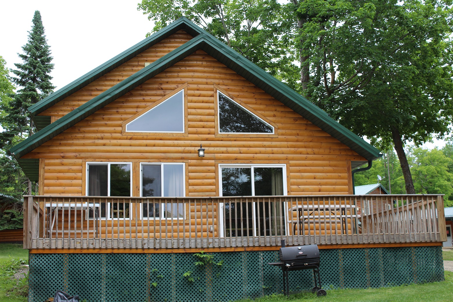 Cabin 14 Ext 1 (1)